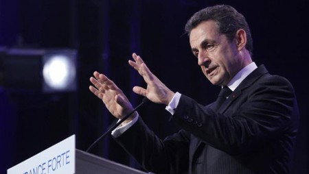 Sarkozy: "Hay demasiados inmigrantes en Francia"