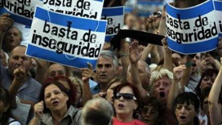 Inseguridad: primera preocupación en la gente, pero no afecta a la hora de votar UN PSICÓLOGO ANALIZA UN FENÓMENO CADA VEZ MÁS RECURRENTE