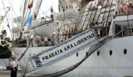 Humor Claves para entender el conflicto con Ghana EL HUMOR DE CADA SÁBADO, PARA AFRONTAR LA REALIDAD