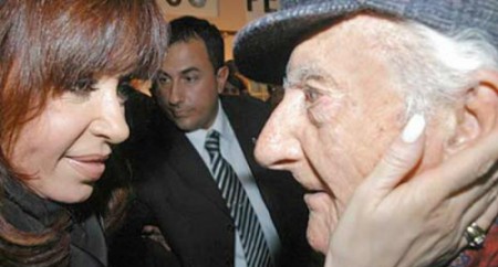 Analisis Desagravio a nuestros “buitres” DEL CINISMO NO SE RETORNA