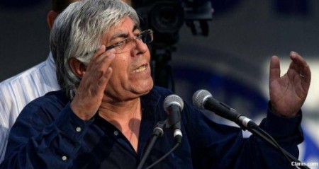 Actualidad Moyano dejó claro que la pelea con Cristina es por dinero APRIETES VARIOS Y FONDOS DE OBRAS SOCIALES