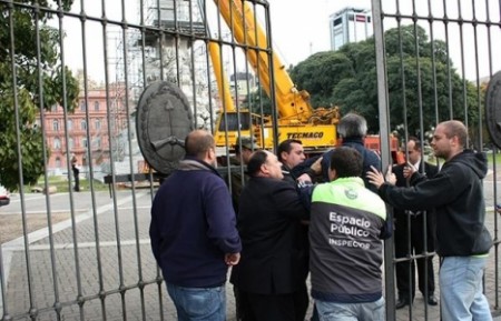 Cristóbal Colón también fue víctima del delirio kirchnerista EL SUMUN DE LA LOCURA OFICIAL